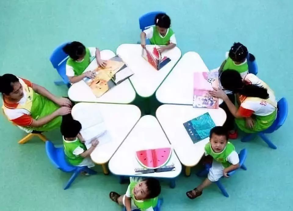 禁止涉毒艺人复出未剥夺其劳动权