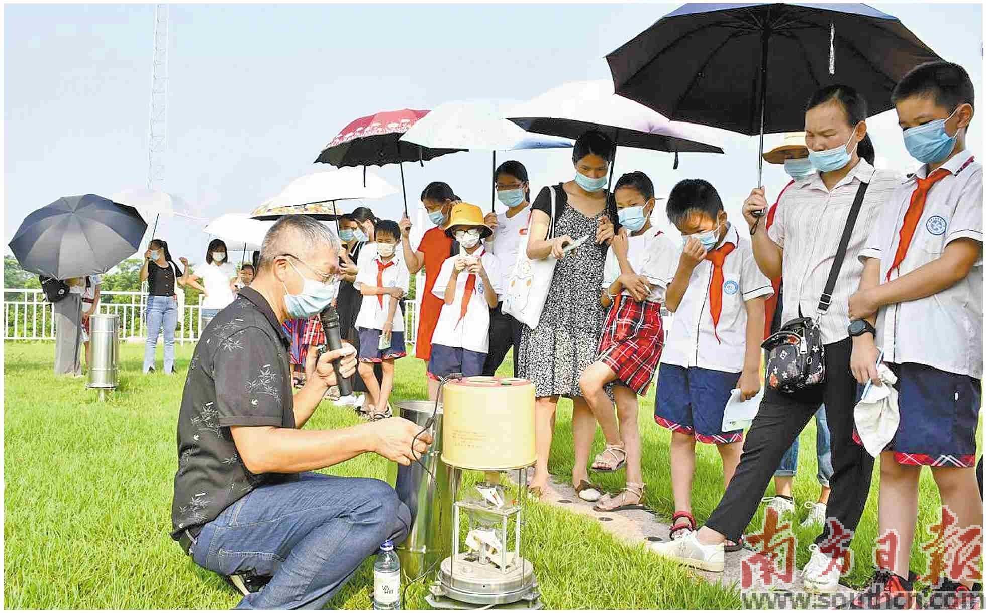 事关平台收费、校园餐监管等热点问题,市场监管总局作出回应