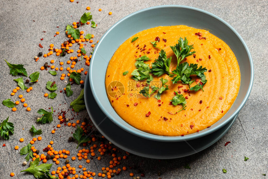 春节假期我市消费市场运行平稳有序