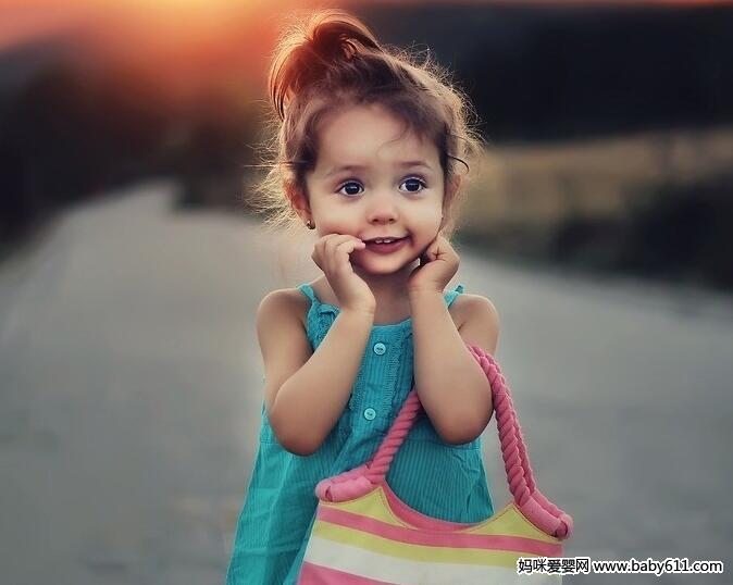 广州多区雷雨大风预警生效