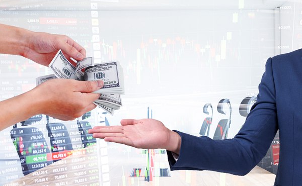 未来三天梅州天气炎热,伴分散雷雨