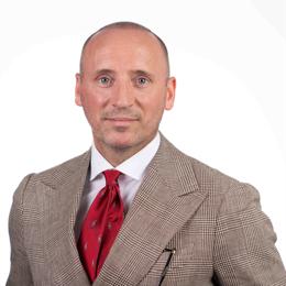 华尔街的分歧:Stifel警告标普500可能下跌14%,Trivariate预测两年内将达7000点