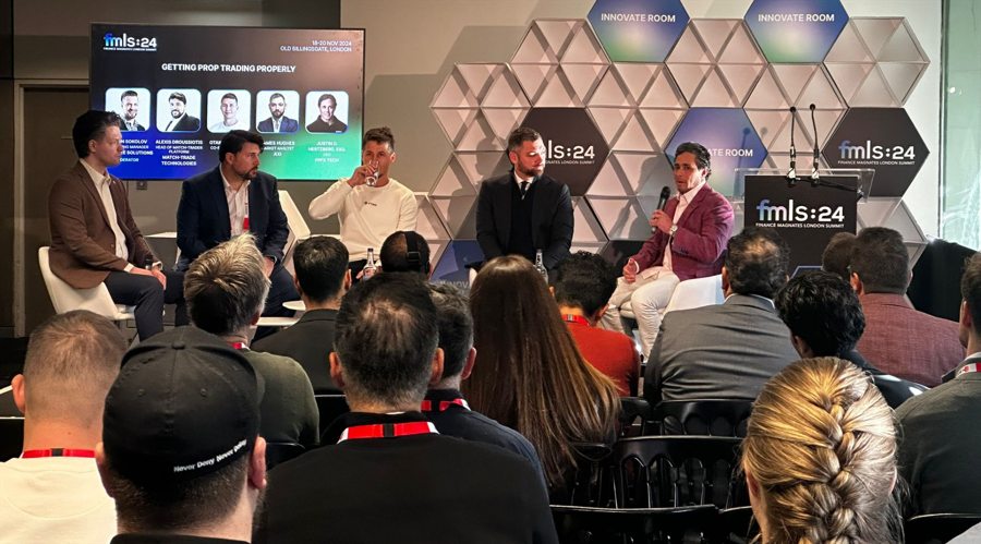 特朗普:税率将提高至250%